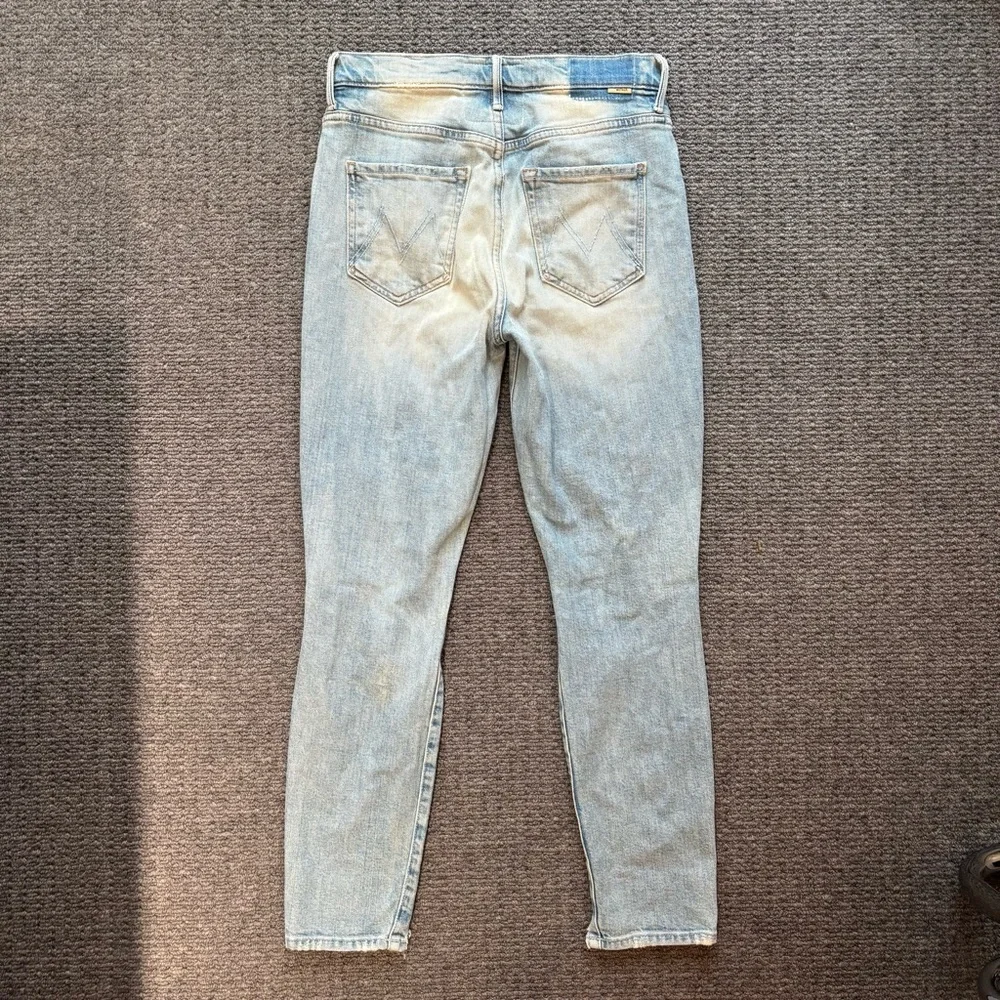 MOTHER Super Stunner Ankle Jeans Size 27 Say Amen Again Distressed Light Wash - Picture 6 of 14